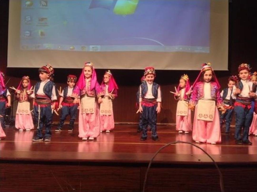 Minikler G&ouml;sterisi B&uuml;y&uuml;k İlgi G&ouml;rd&uuml;