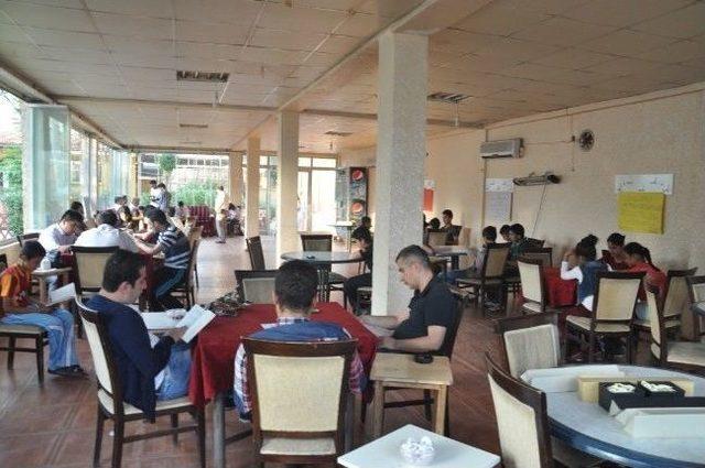 &Ouml;ğretmenden &Ouml;rnek Davranış 2