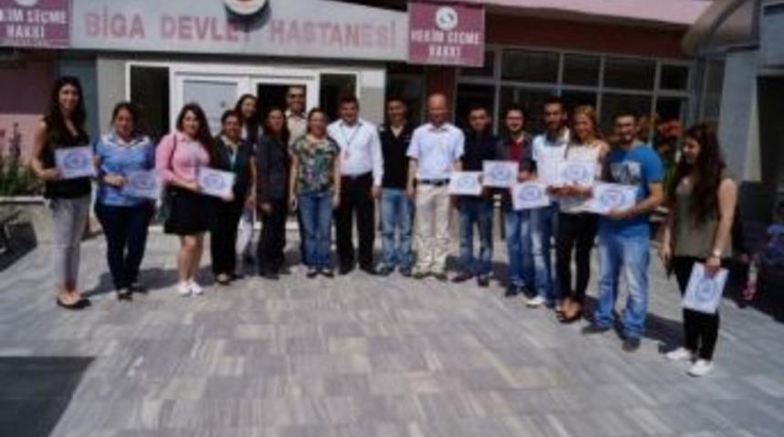 G&ouml;n&uuml;ll&uuml; Stajyerler Belgelerini Aldılar