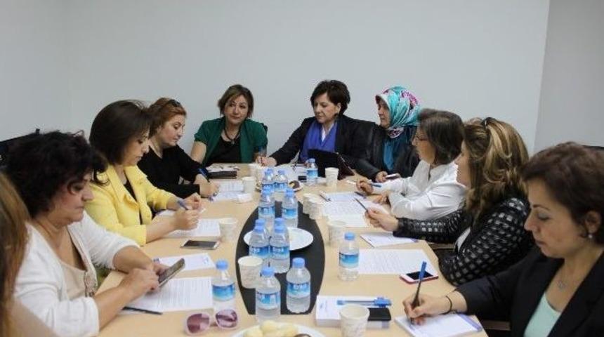 Kadın Girişimciler Kurulu Faaliyetlerini S&uuml;rd&uuml;r&uuml;yor