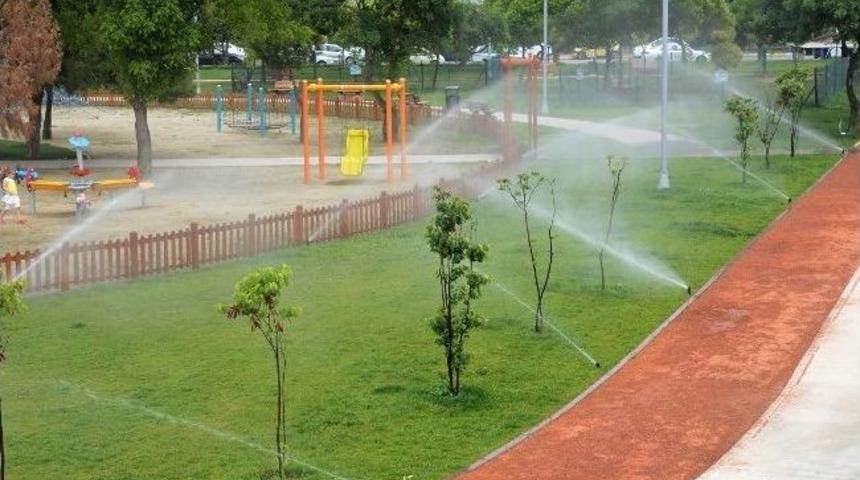 Kadık&ouml;y'&uuml;n Parkları, Atık Su Arıtımıyla Sulanıyor
