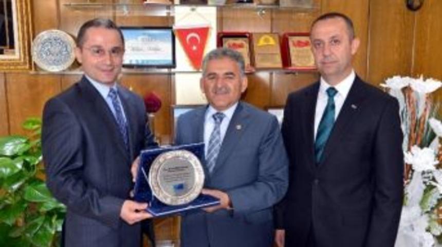 Başkan B&uuml;y&uuml;kkılı&ccedil;'a Ziyaretler S&uuml;r&uuml;yor