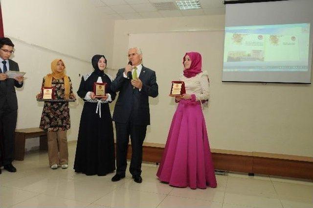 İmam Hatip Lisesi 16. Kez Mezun Verdi