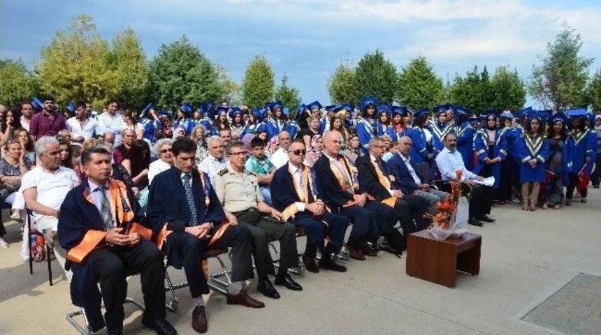 Tarsus'ta Mezuniyet Coşkusu