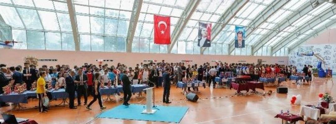 Sincan&rsquo;da Gen&ccedil;ler Spor Ve K&uuml;lt&uuml;r İ&ccedil;in Yarıştı