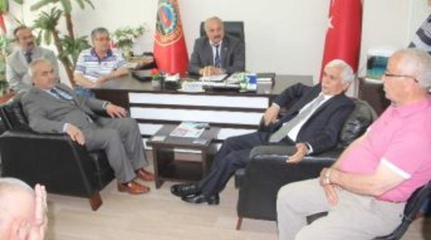 Vali Alimoğlu&rsquo;ndan Emekliler Derneğine Ziyaret