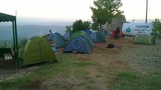 Tut İlçesinde Gençlik Kampı Düzenlendi