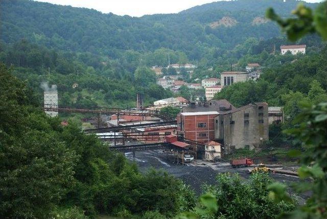 Ereğli’de Göçük Altında Kalan Madenci Kurtarıldı