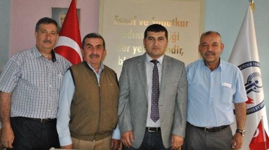 Manisalı Gen&ccedil; Başkandan Bir İlk