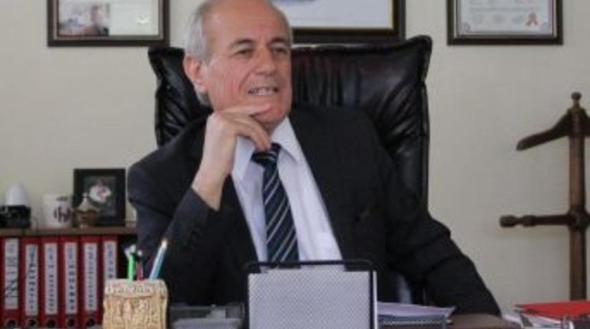 G&ouml;lbaşı Emlak M&uuml;şavirleri Derneği Başkanı &Ccedil;imen: