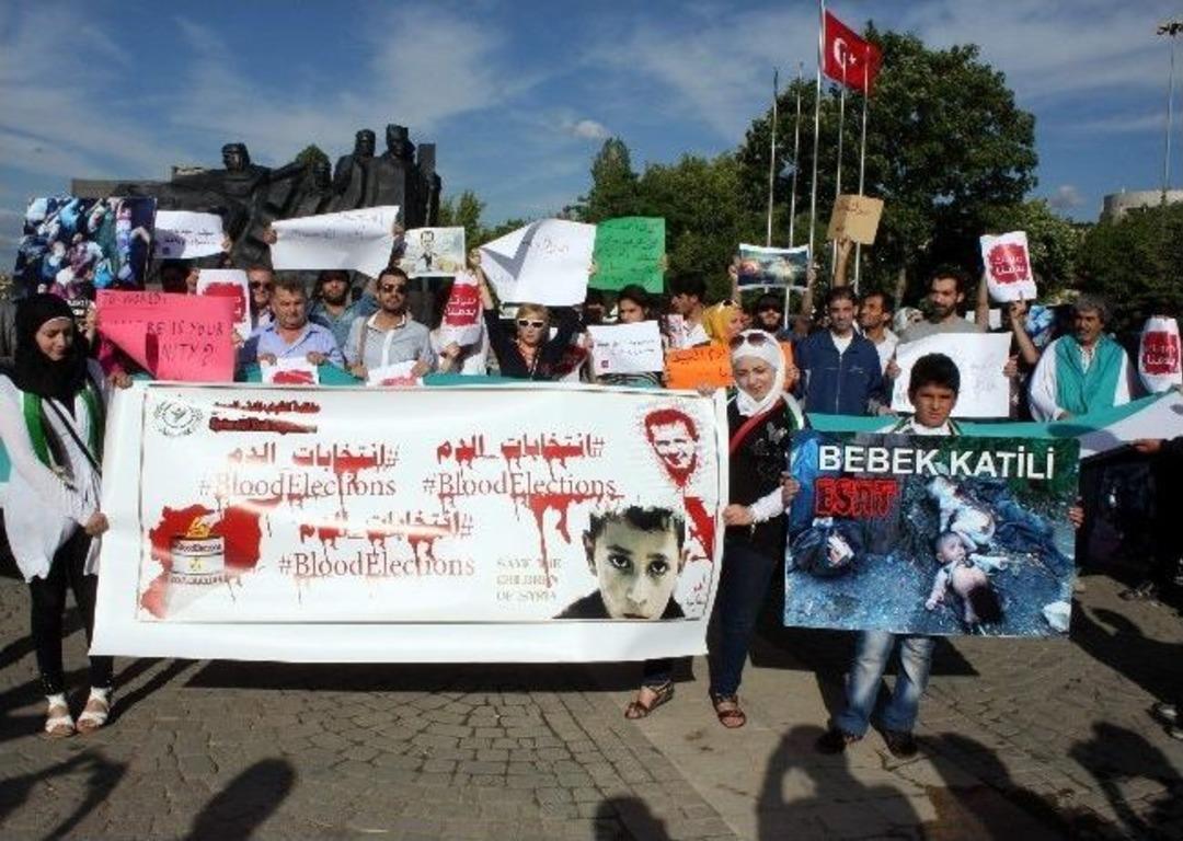 Suriyeliler, Cumhurbaşkanlığı Se&ccedil;imini Protesto Etti