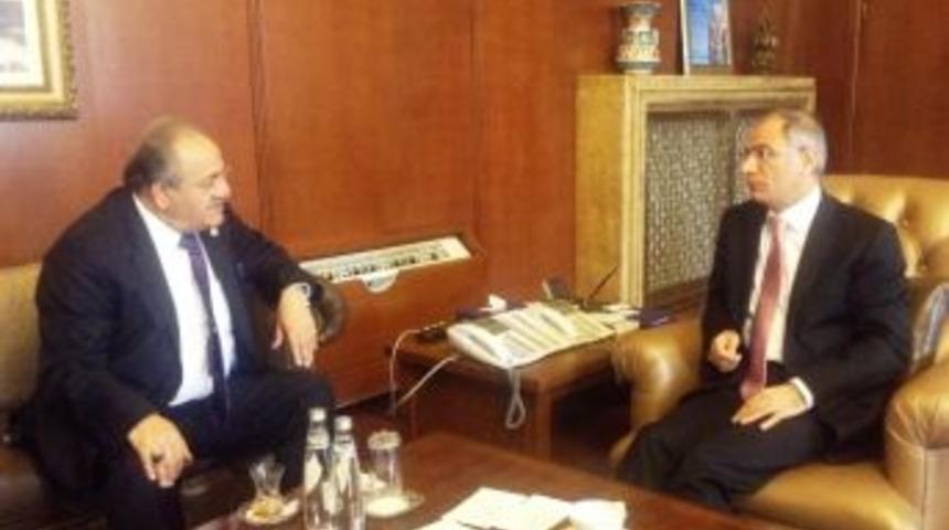 Alaca H&uuml;k&uuml;met Konağı Projesine 100 Bin Tl &Ouml;denek