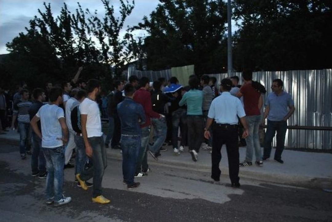 Amasya&rsquo;da Ağa&ccedil; Gerginliği