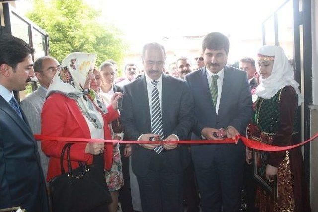 Muş Hem&rsquo;de Yılsonu Sergisi 1