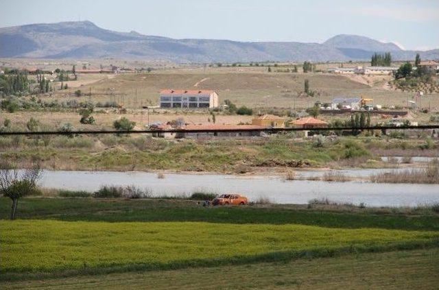 Kayıp Mali M&uuml;şavirin Terk Edilmiş Aracında İntihar Mektubu Bulundu 1
