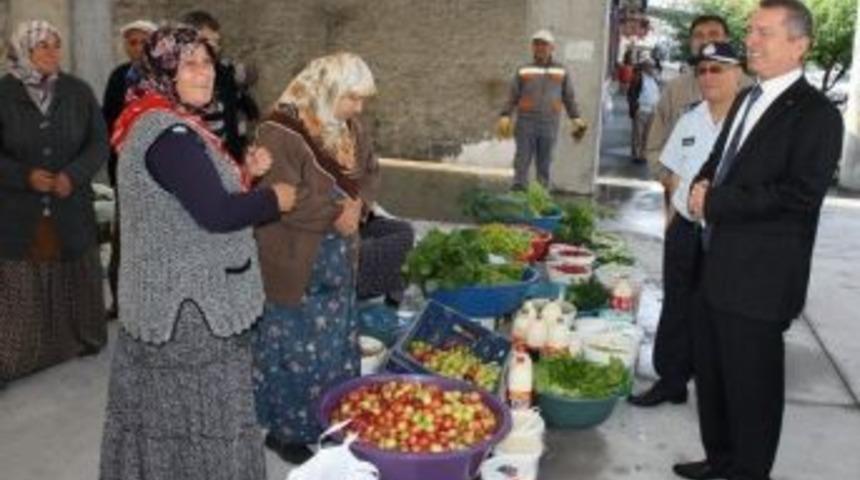 Kapalı Pazar Yeri Faaliyet&rsquo;e Ge&ccedil;ti