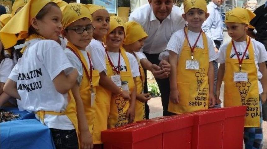 Menderes&rsquo;te &Ccedil;evre G&uuml;n&uuml;