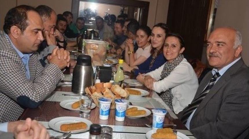 Erzurum Obm&rsquo;de Veda Yemeği