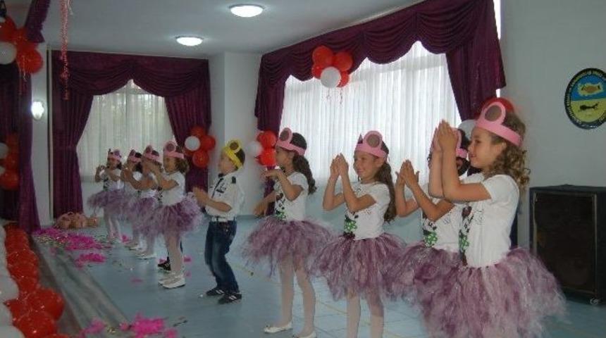 Ana Sınıfı &Ouml;ğrencilerinden Yıl Sonu G&ouml;sterisi