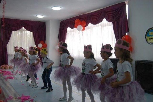Ana Sınıfı Öğrencilerinden Yıl Sonu Gösterisi 2