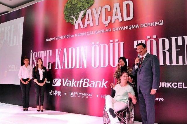 Başkan Ak “iş’te Kadın Ödül Töreni”ne Katıldı