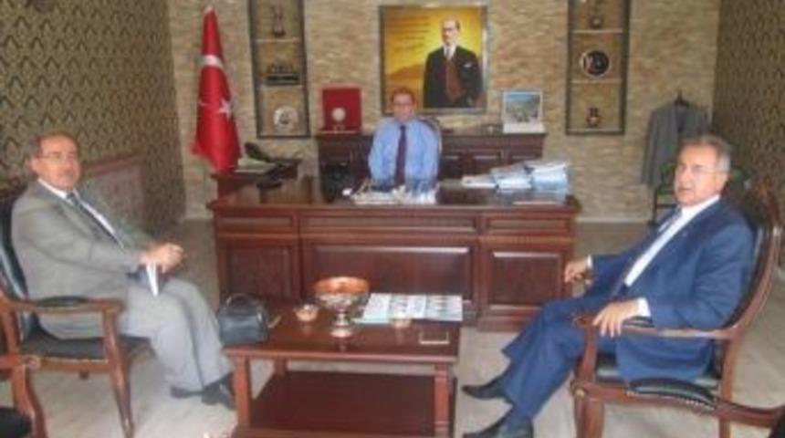 Yusuf Hızar, Kuluncak&rsquo;ta Denetlemelerde Bulundu