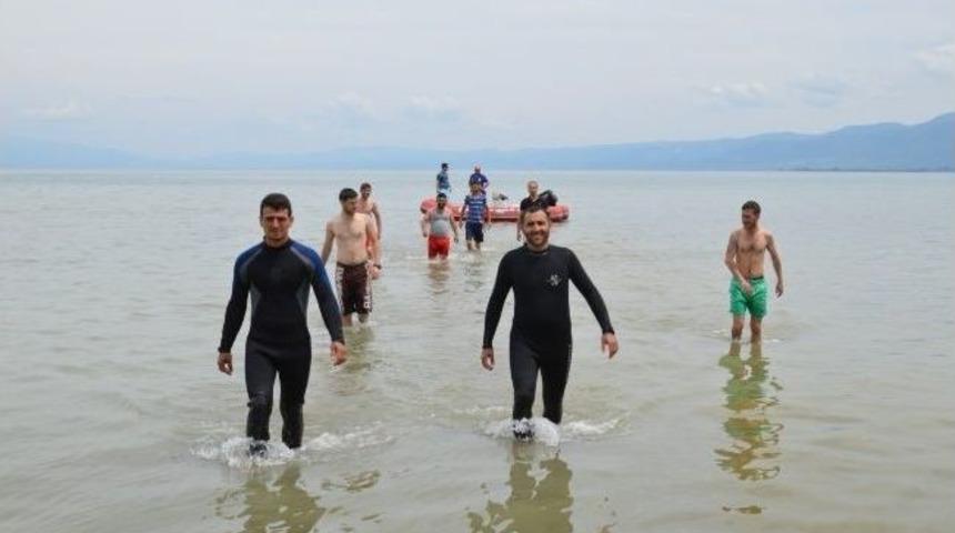 İznik Gölü’nde Can Kurtaran Göreve Başladı