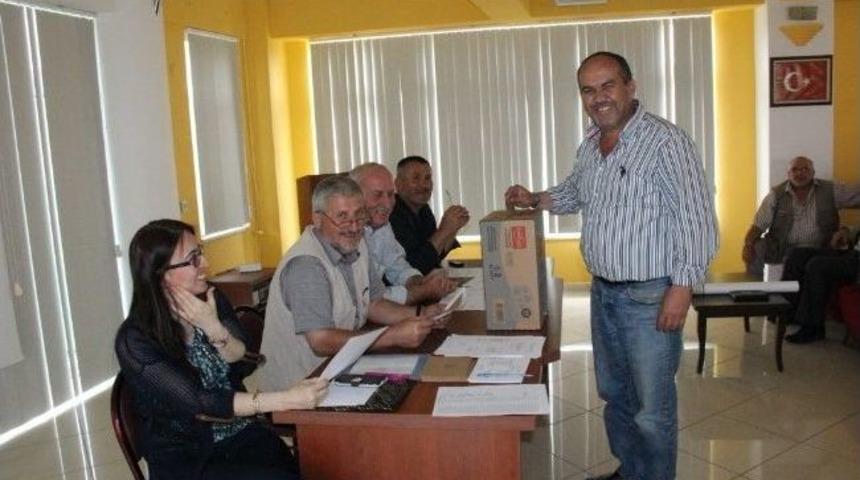 Muhtarlar Derneği Başkanı T&uuml;rkan &Ouml;ner Oldu