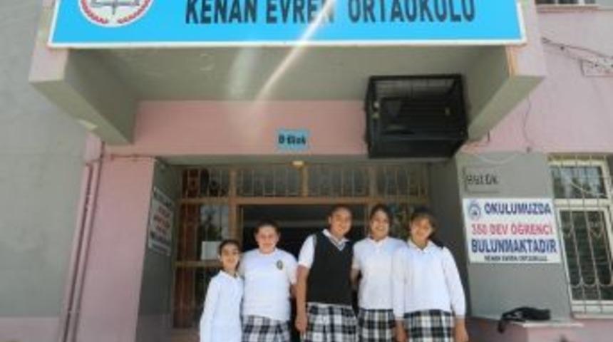 Kulalı &Ouml;ğrenciler Har&ccedil;lıklarını Soma&rsquo;ya G&ouml;nderdi