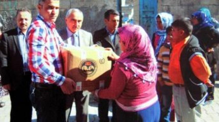 Vakıflardan İhtiya&ccedil; Sahiplerine Nakit Yardımı