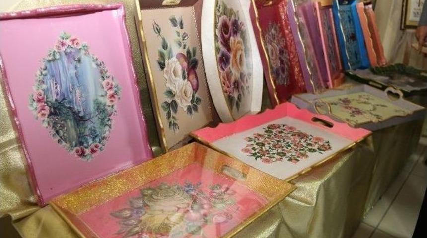 El Emeği Eserler G&ouml;r&uuml;c&uuml;ye &Ccedil;ıktı