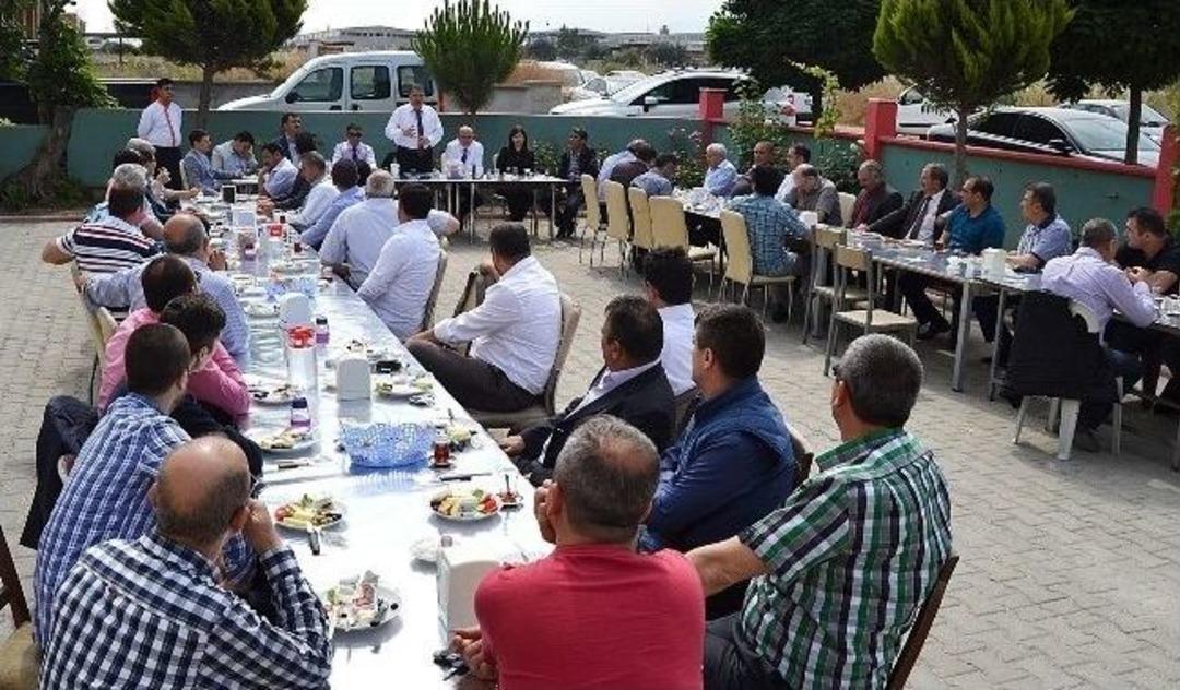 Başkan &Ccedil;er&ccedil;i Sanayicinin Sorunlarını Dinledi