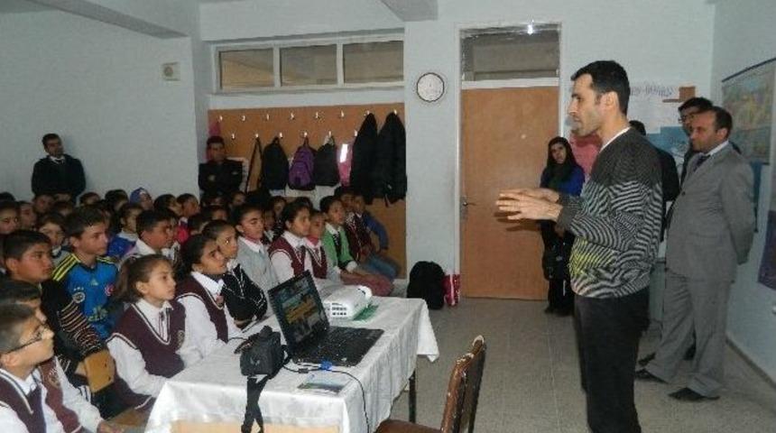 &Ouml;ğretim &Uuml;yeleri K&ouml;y Okullarını Unutmadı