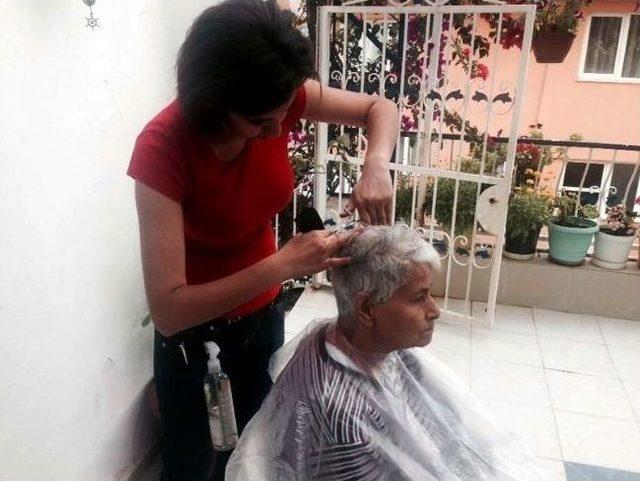 Ayba&rsquo;dan S&ouml;ke&rsquo;de Evde Berber Ve Kuaf&ouml;r Hizmeti 1