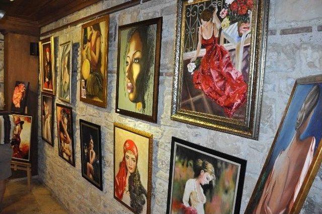 Kamek&rsquo;ten Yıl Sonu Sergisi 1