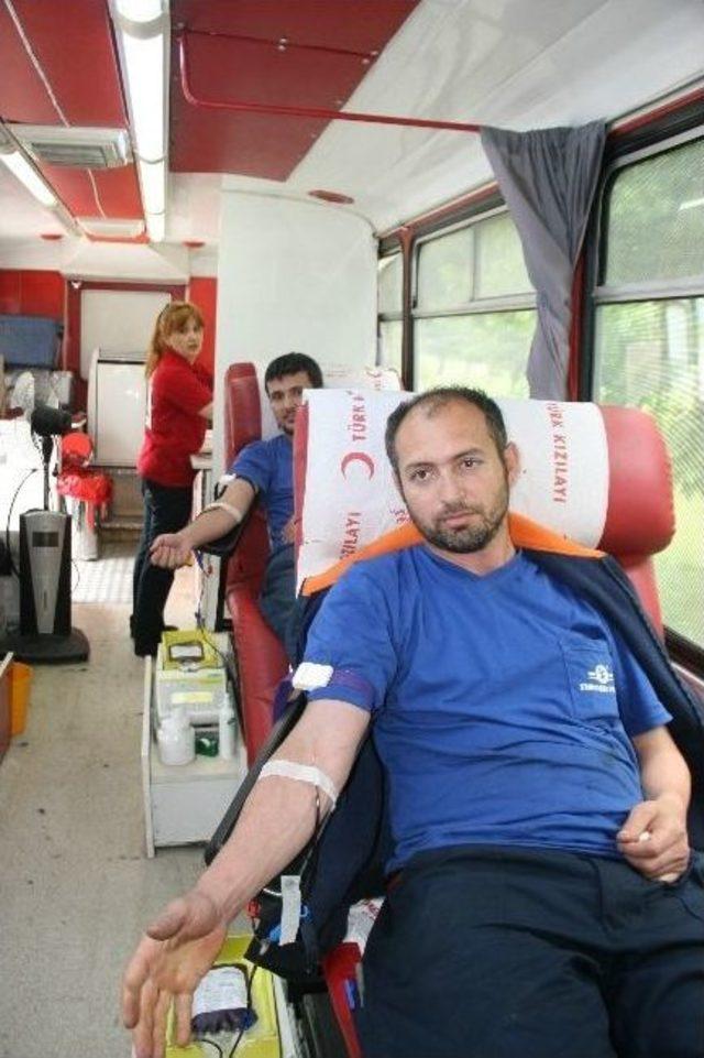 Standard Profil &Ccedil;alışanlarından Kan Bağışı 1