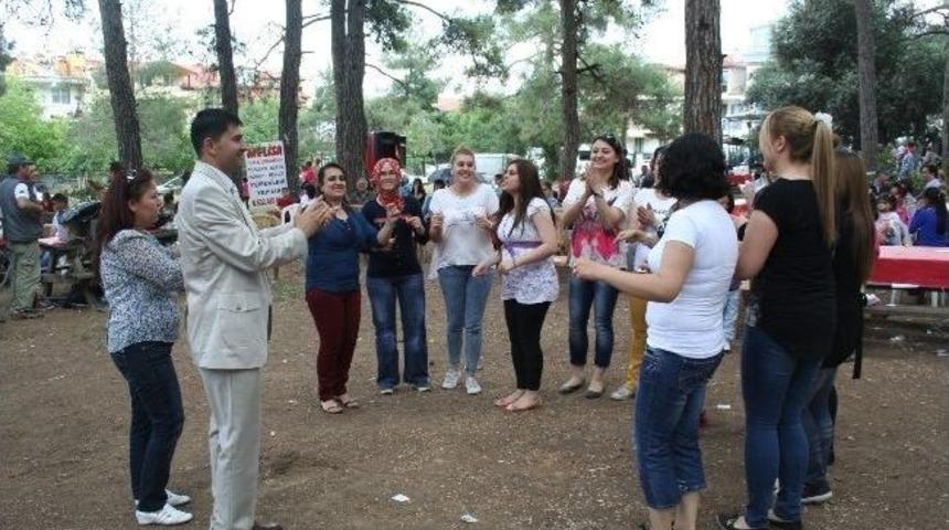 Devlet Hastanesi &Ccedil;alışanları Piknikte Buluştu