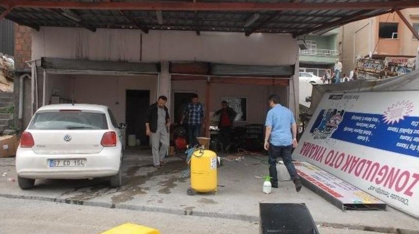 Şehrin G&ouml;beğinde Silahlı Saldırı