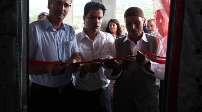 &Ccedil;atbah&ccedil;e K&ouml;y&uuml;nde El Emeği G&ouml;z Nuru Sergisi