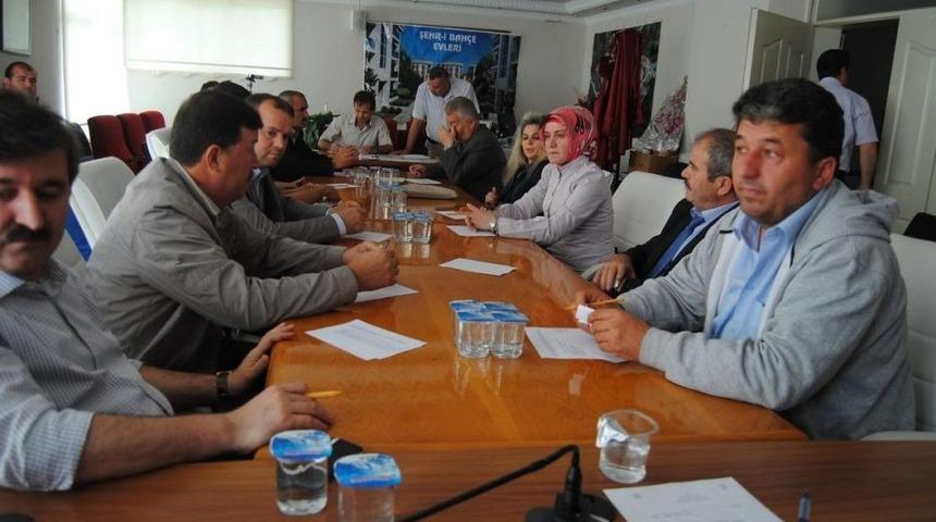 Kaynarca Belediye Meclisi Toplandı