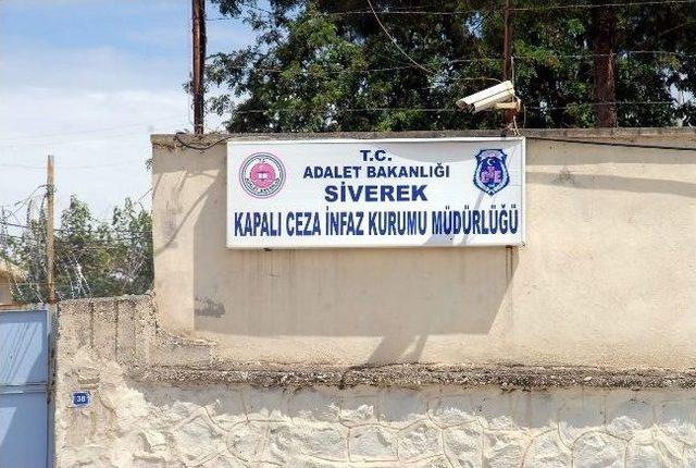 Siverek Cezaevinde &Ccedil;ıkan Yangın Korkuttu 1