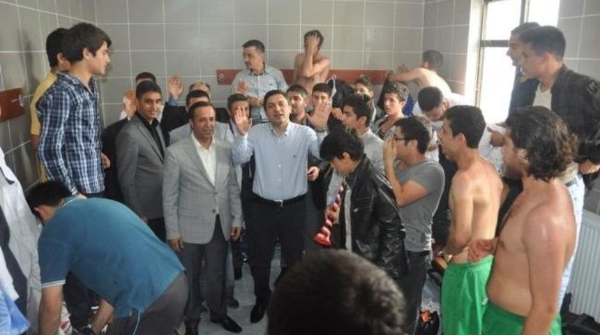 Dilovası Belediye Başkanı Toltar Şampiyon Tavşancıl&rsquo;ı Kutladı