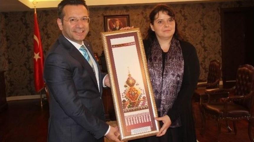 &Ccedil;ek Cumhuriyeti Başkonsolosu&rsquo;ndan Vali Aksoy&rsquo;a Ziyaret