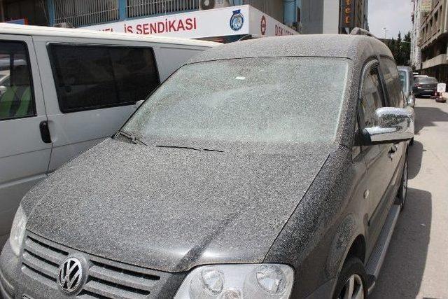 İzmir de &Ccedil;amur Yağdı Oto Yıkamacılar Bayram Etti 1