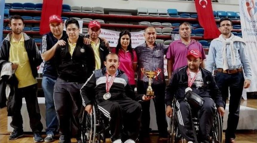 Bedensel Engelli Sporculardan B&uuml;y&uuml;k Başarı