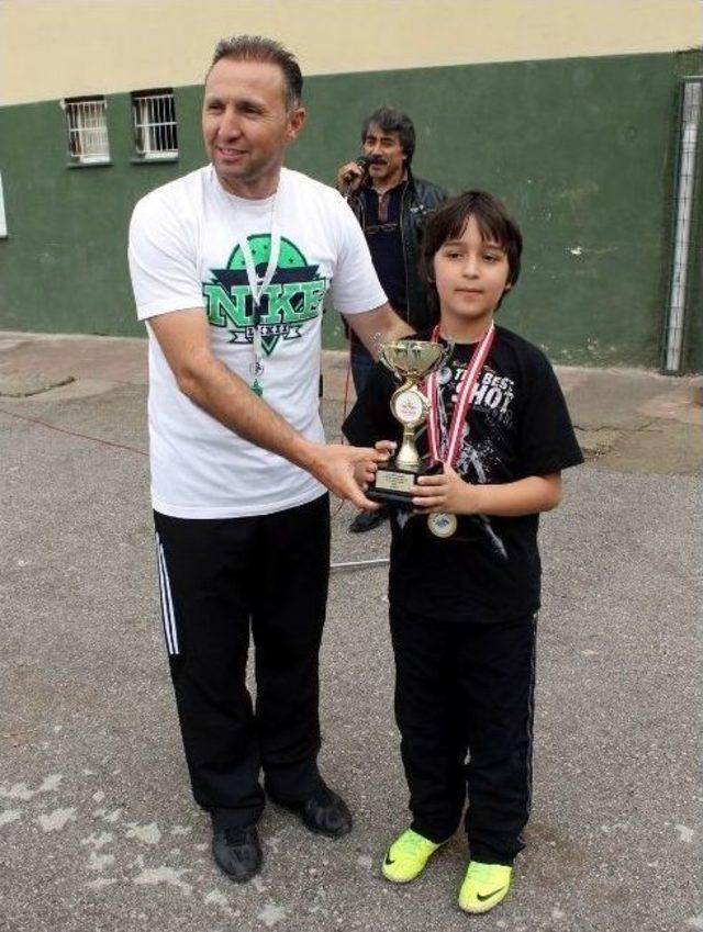 Satran&ccedil;ta T&uuml;rkiye 3.&rsquo;s&uuml; Edremit&rsquo;ten 1