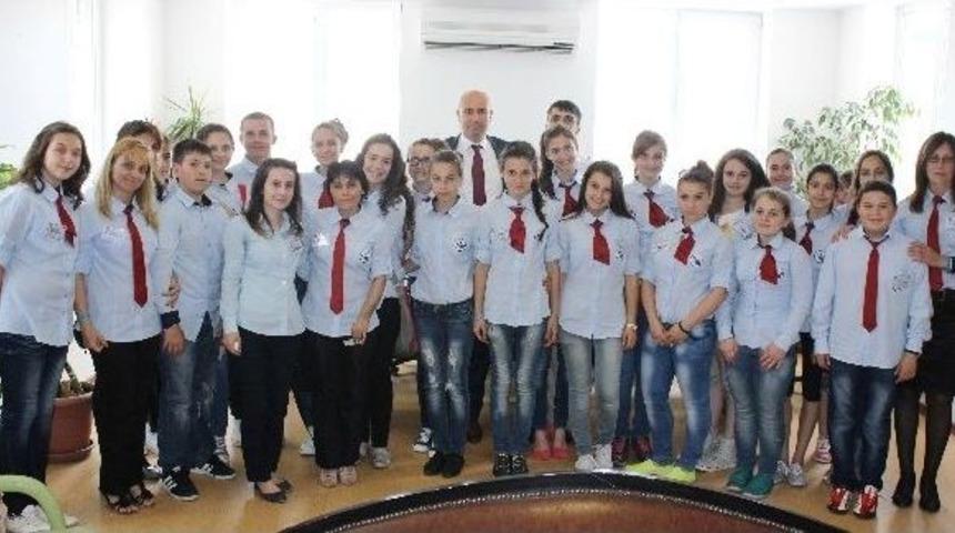 Yabancı &Ouml;ğrenciler Tekkek&ouml;y&rsquo;de