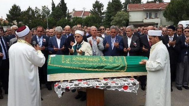 Şevket Yardımcı Son Yolculuğuna Uğurlandı 3
