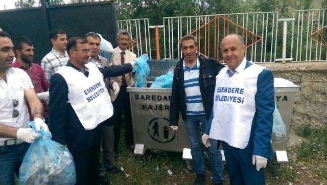 Esendere Beldesinde Temizlik Seferberliği