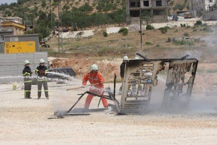Sivil Savunma Ve İtfaiye Okulu Mezunlarından Nefes Kesen Tatbikat G5